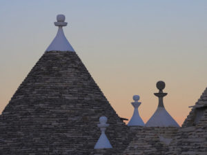 Trulli di Alberobello al tramonto (BA)